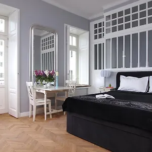 Hotel apartamentowy Concept **